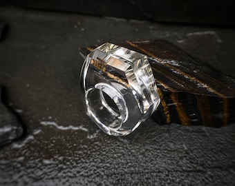 Quartz Ring