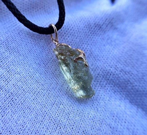Heliodor Crystal Pendant, Natural Heliodor, Minimalist gold pendant