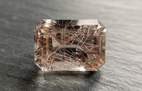 Rutilated Quartz, Quartz stone