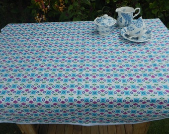 Tablecloth, Flower Power Summer Vibe