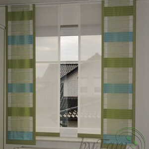 Ateliergefertigte Fensterdekoration Bild 1