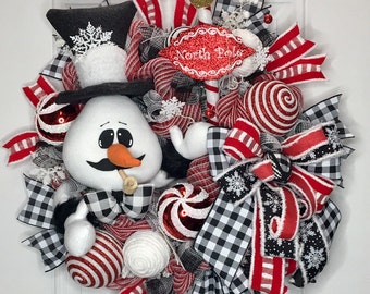 Snowman Wreath, Snowman Decorations, Snowman Swag, Snowman Christmas Wreath, Winter Wreath, Holiday Wreath, Unique Christmas Gift