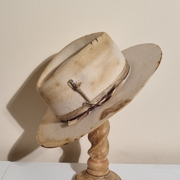 The Nomad's Hat II