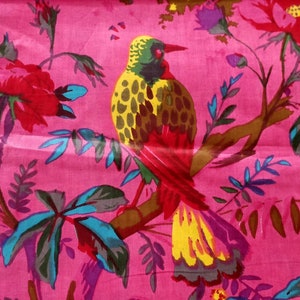 Pink Bird Print Cotton Fabric, Sewing Kimono Fabric, Dressmaking banyans Fabric, Indian Fabric By The Yard, Craft Fabric, Upholstery Fabric