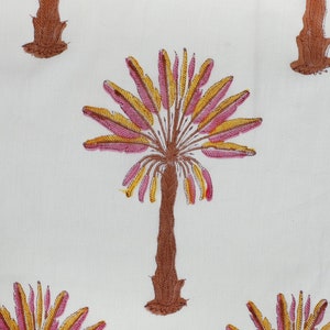 Hermosa tela estampada a mano, tela de algodón con estampado de palmeras, tela india estampada en bloque, se vende cortada a medida, hermosa tela blanca y marrón.