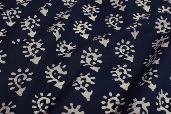 Tissu Indien Coton Imprimé Main Sanganeri - 100% Coton, Motifs Floraux/animaux - Au Mètre