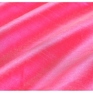 Rose Foncé En Satin Tissu Costume Rideau Matériel fête de mariage Décoration Tissu Rose Foncé En Satin Tissu Costume Rideau Matériel fête de mariage Décoration Tissu