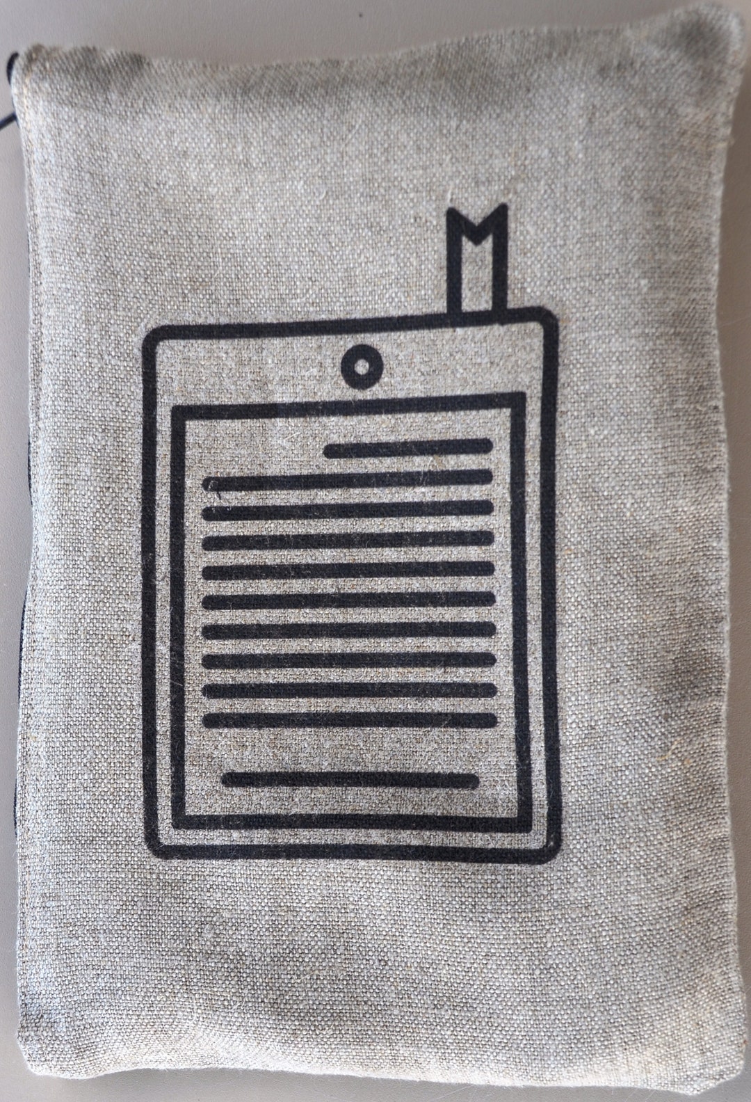 Utensils Dascherl, Ebook Reader, Customizable Upon Request, Money Bag