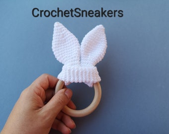 Crochet Pattern bunny rattle, bunnt ears wooden teether