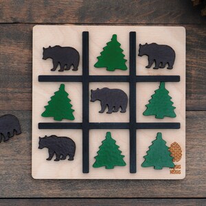 Christmas Tic Tac Toe Wooden Boards Game: Xmas Gift for All Ages. Playful Noughts and Crosses Holiday Entertainment for Home and Travel image 1
