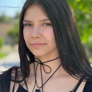 Handgemachte Herz Anhänger, Herz Anhänger, Geschenk für sie, Geschenkideen für ein Mädchen, Hals Halsband mit Schwarz Herz Anhängerз