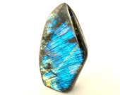 Jolie Petite Labradorite Bleue à poser