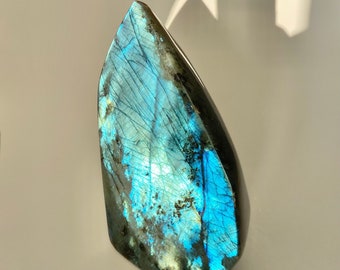 Large sky blue Labradorite with extra reflections