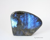 Labradorite bleue forme libre originale