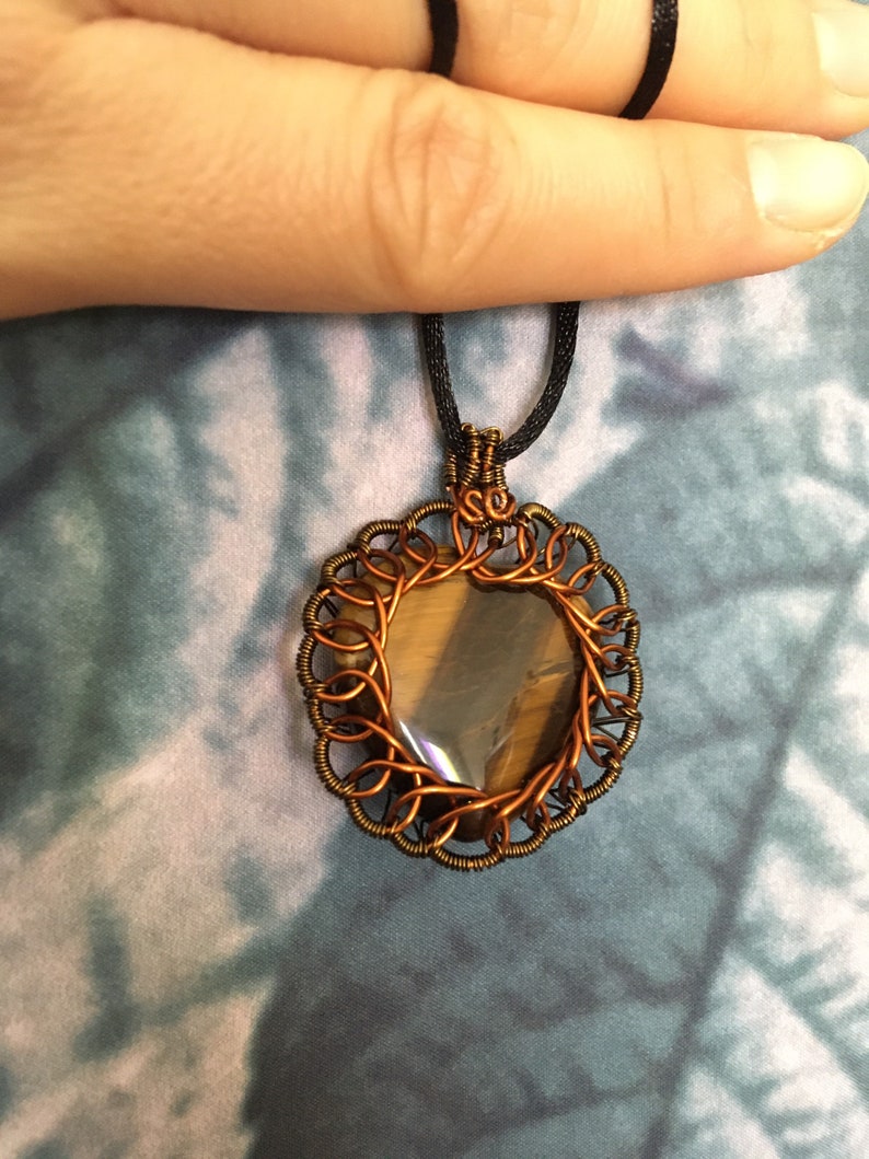 Infinite Loop Tigers Eye Necklace