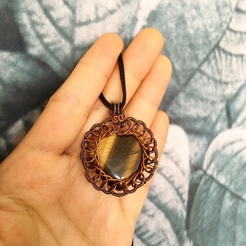 Infinite Loop Tigers Eye Necklace