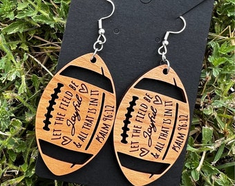 Pendientes de fútbol, madera de cerezo. Pendientes de fútbol "Let the Field Be Joy"