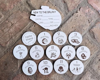 Mini discos de 6,6 cm (desde el nacimiento hasta el año) con hitos y estadísticas de nacimiento de Star Wars para bebés. Regalo ideal para la decoración de bebés de Star Wars.