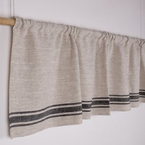 Tikkende volant - Boerderijgordijn - Raamdecoratie van puur linnen. Woonkamer Cafe Keuken raampaneel. Graanzak vlas boerderijstijl