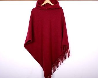 rote Wolldecke Poncho Cape HOODED- Damen Poncho Lammwolle Decke ruana - Umhang warm und atmungsaktiv