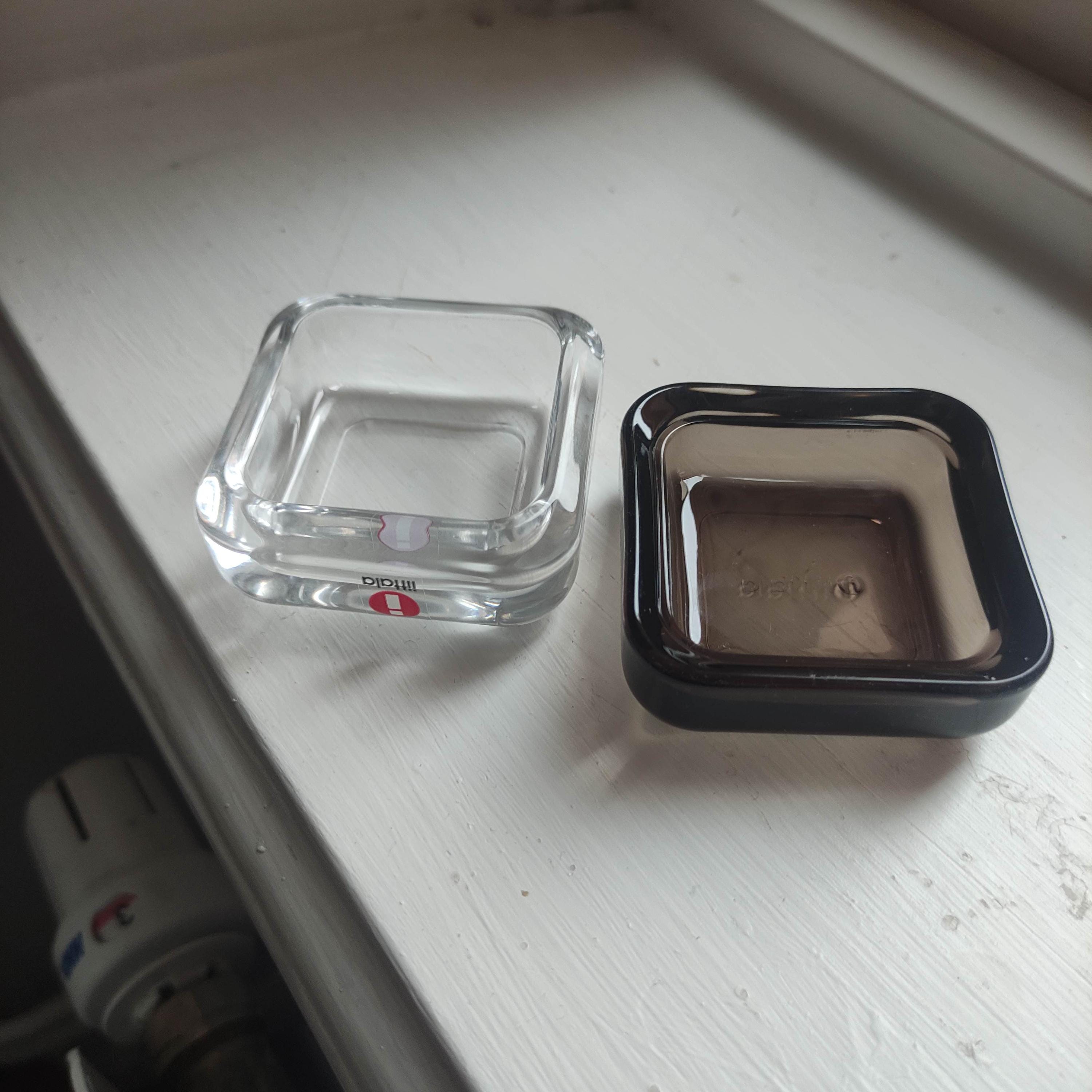 小物入れ Ittala Vitrini Iittala: VITRIINI Series - Small Jewelry Box - Clear Brown Glass