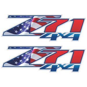 Naklejki na Chevroleta Silverado Z71 4x4, flaga amerykańska, USA - F (2007-2013), skrzynia ładunkowa 1500, 2500 HD, seria Premium (wykończenie metaliczne)
