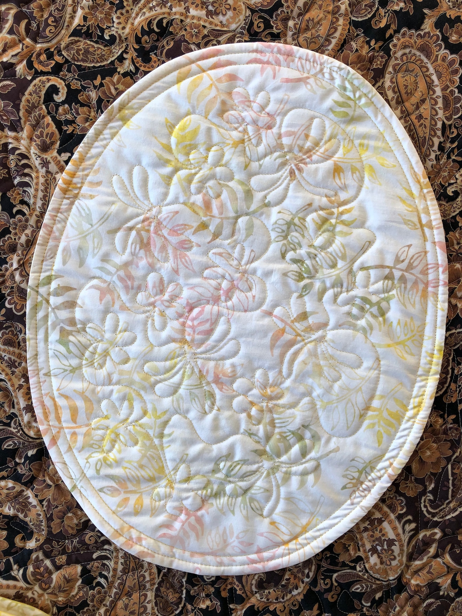 Flowers and Dragonflies Oval Quilted Placemats Set of 4 Etsy