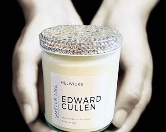 Edward Cullen Candle: Blackberry Musk Soy Candle with Wooden Wick