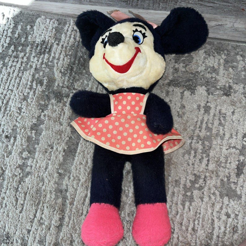 1950s Minnie Mouse Plush Stuffie Doll Walt Disney Distributing Co Vintage 12” image 4