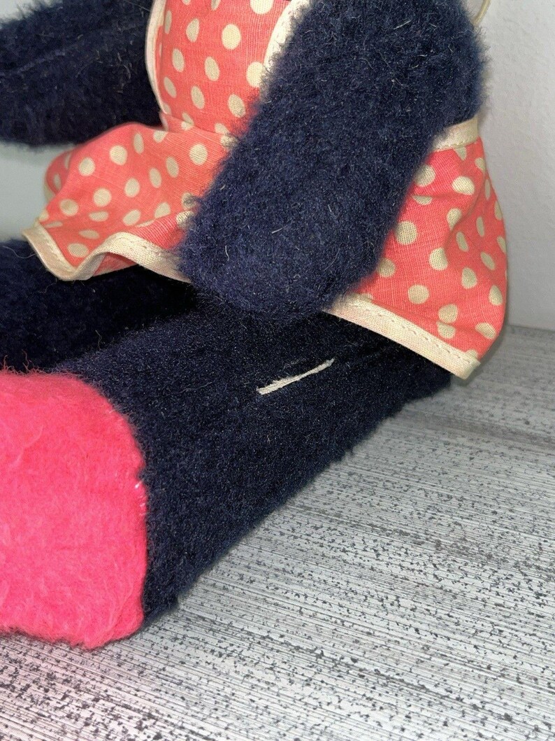 1950s Minnie Mouse Plush Stuffie Doll Walt Disney Distributing Co Vintage 12” image 9