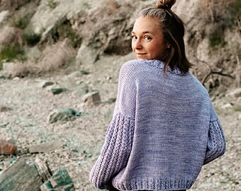 Crew Neck Sweater Knitting Pattern: Sweetheart Cable