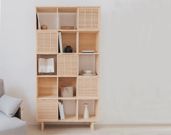 Solid wood bookcase, handmade - Estreta