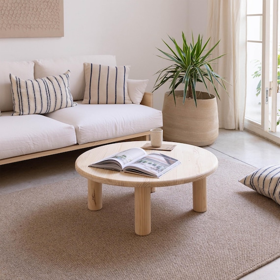 Mesa de centro redonda, Mesa de madera maciza para el salón, Mueble hecho a mano - Maset