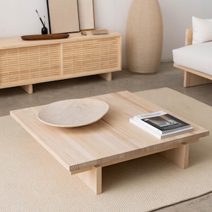 Solid wood coffee table for the living room - Olivera
