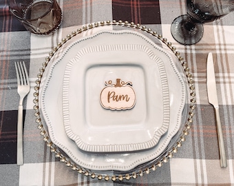 Pumpkin place cards | name plates | placecards | fall | pumpkin | thanksgiving | Friendsgiving | tablescape | wedding placecards | custom