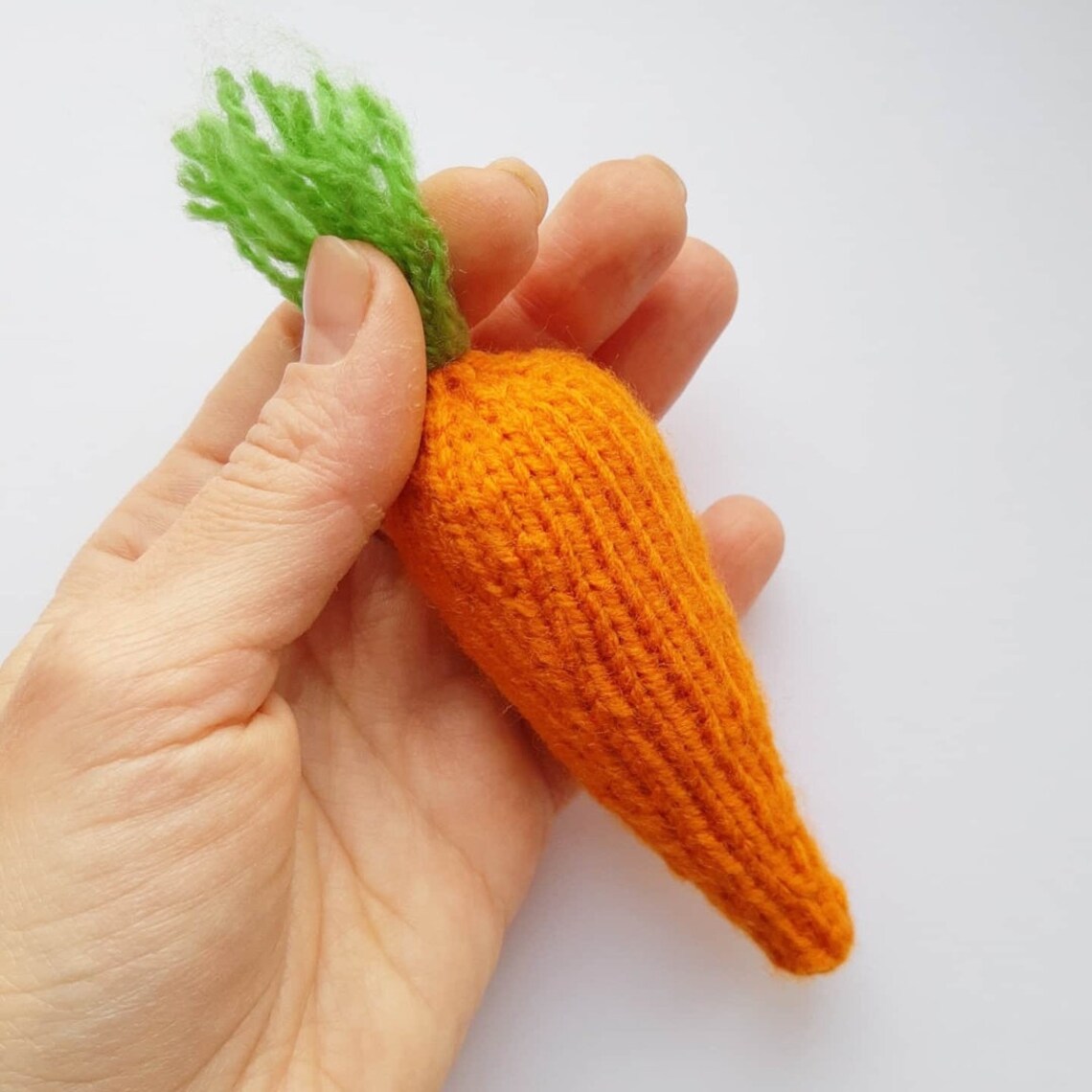 Carrot knitting pattern. Knitting vegetables. Easter props Etsy