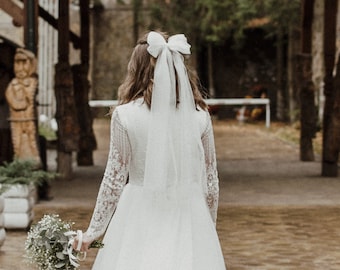 Bridal Tulle Bow Veil: Short Wedding Hair Bow, Bride Accessories