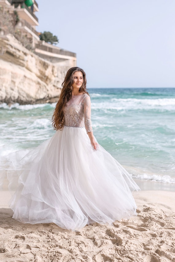 Abito da sposa stravagante outlet