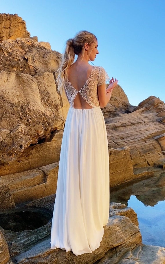 Open Back Short Sleeves V-neck Lace Beach Wedding Dress Open Back Short Sleeves V-neck Lace Beach Wedding Dress