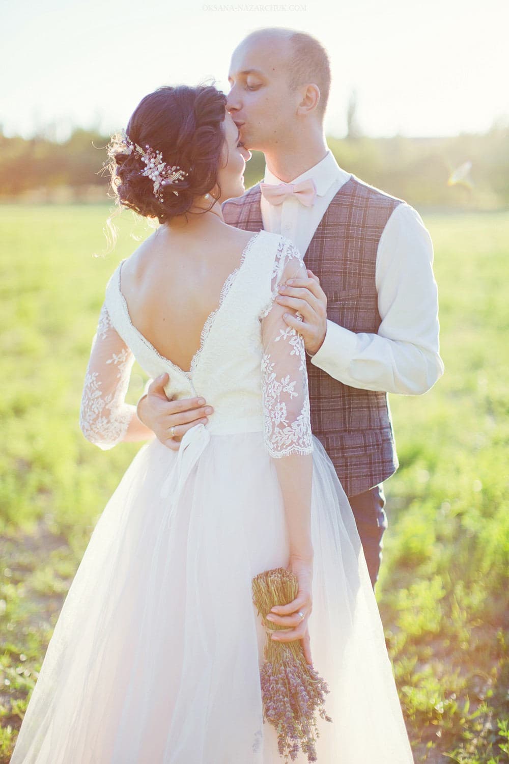 white colour wedding gown