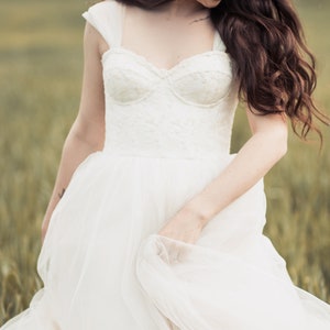 Lace sweetheart romantic wedding dress, blush tulle skirt, pink rose corset, bohemian princess wedding gown, ethereal wedding