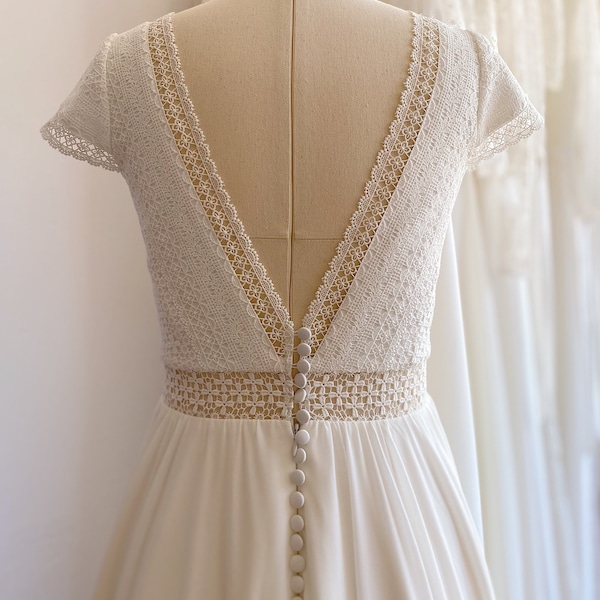 Simple wedding dress V neckline, modest open back bridal gown for rustic and boho wedding, macrame short sleeve dress