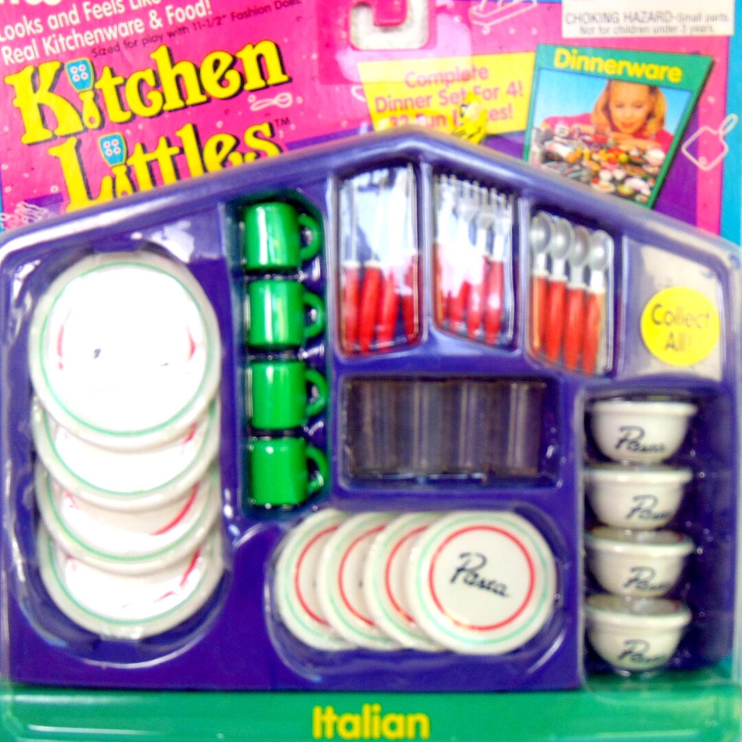 マテル　the Littles   家具　テーブルと食器 Kitchen Littles PASTA Dinnerware Set, TYCO 1:6 Scale Doll Italian