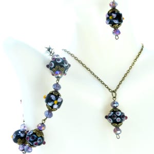 Wedding Cake Glass Bead Purple Set, Purple Flower Glass Bead Pendant Necklace, Purple Glass Dangle Earrings and Flower Glass Bracelet Set
