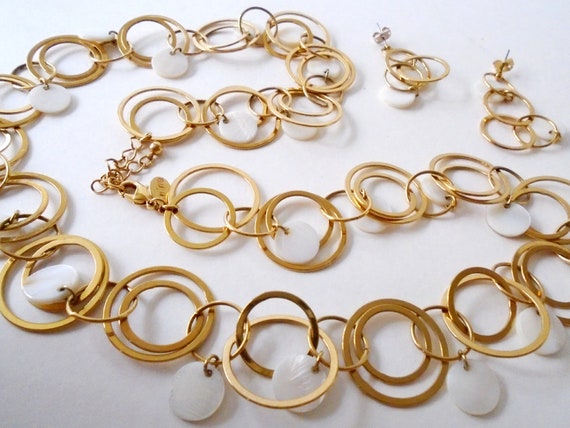 KENNETH JAY LANE Gold Rings Chain Necklace and Ea… - image 6