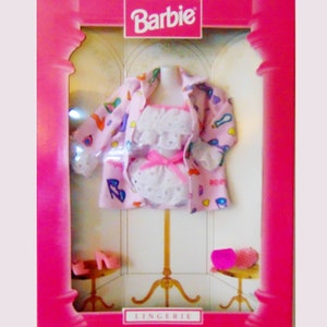 Barbie White Eyelet LINGERIE, Barbie Fashion Avenue LINGERIE New in Box, NRFB Barbie Doll Clothes, Vintage 90&#39;s Barbie Lingerie