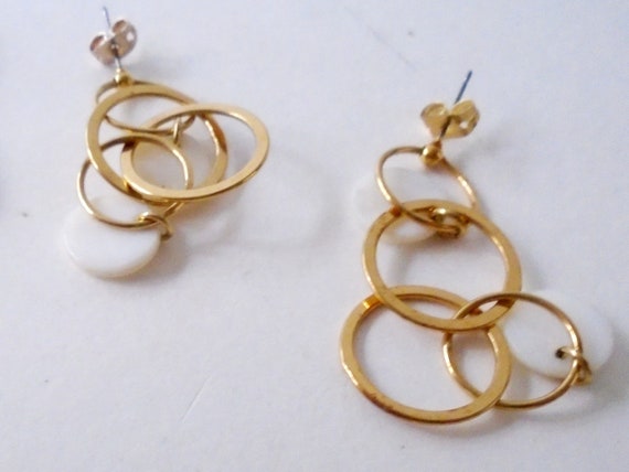 KENNETH JAY LANE Gold Rings Chain Necklace and Ea… - image 5