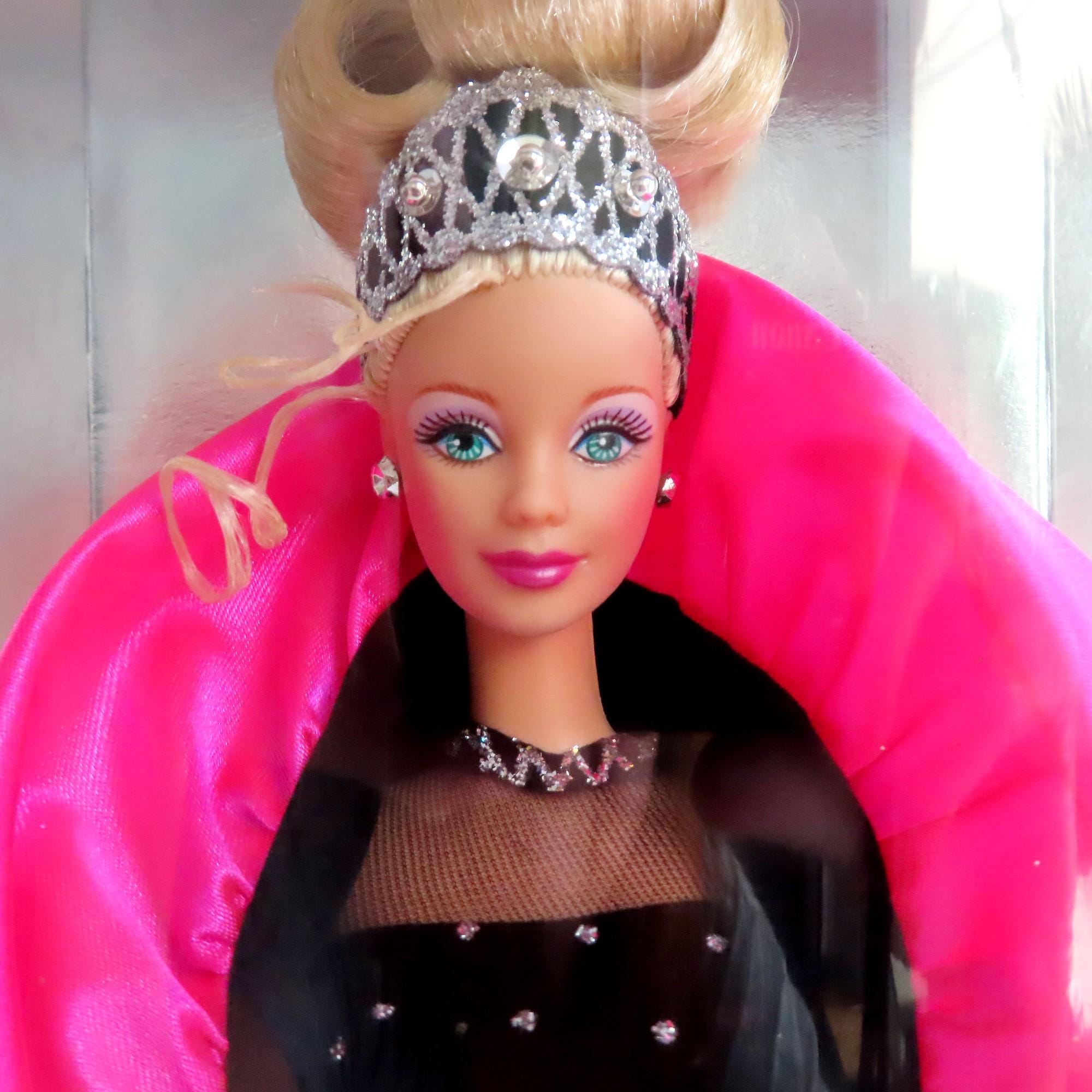 Happy Holidays 1998 Barbie Doll, Christmas Holiday 1998 Barbie