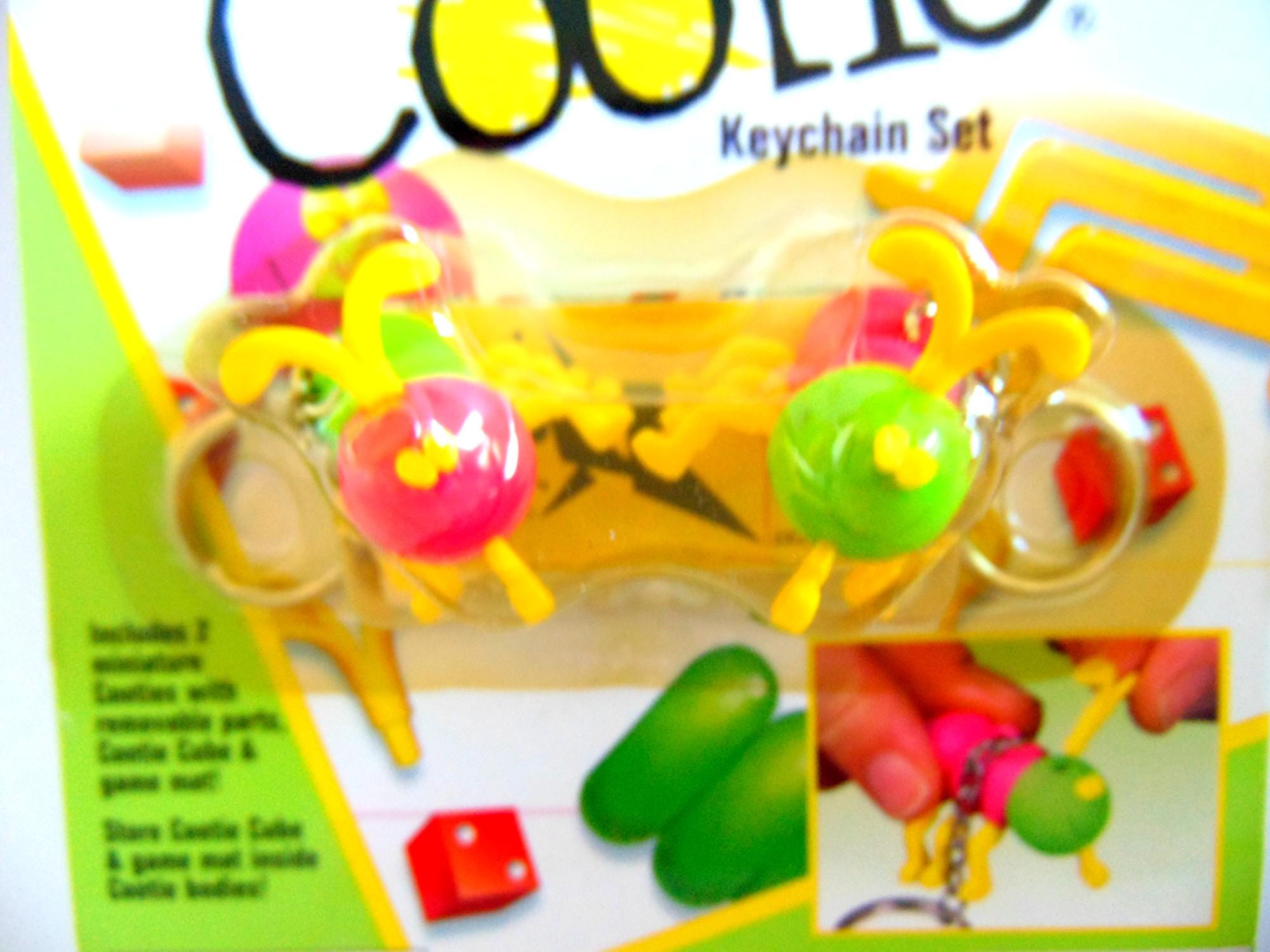 cootie キーチェーン Cootie Keychain Set of 2, New in Package Actual Playable Cootie
