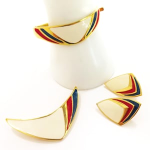 MONET Red White and Blue Enamel Cuff Bracelet Brooch and Earrings, 70s Gold Geometric Jewelry Set, Monet Gold Bracelet Pin and Clip Earrings